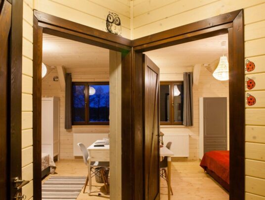 BIEDROSÓWKI - Galeria, zdjęcie: apartamenty nad jeziorem Serwy - SIRVIS - Suwalszczyzna