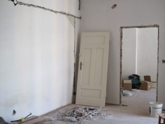 Metamorfoza - stara kamienica, zdjęcie: C7