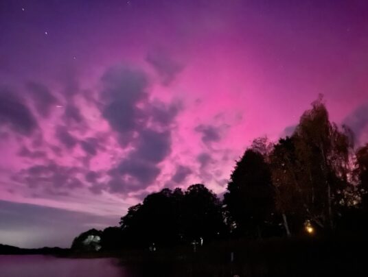 SIRVIS teren, zdjęcie: zorza nad Serwami - SIRVIS - jezioro Serwy - Suwalszczyzna